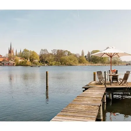 Apartment Bauhaus Holiday By The Lake *